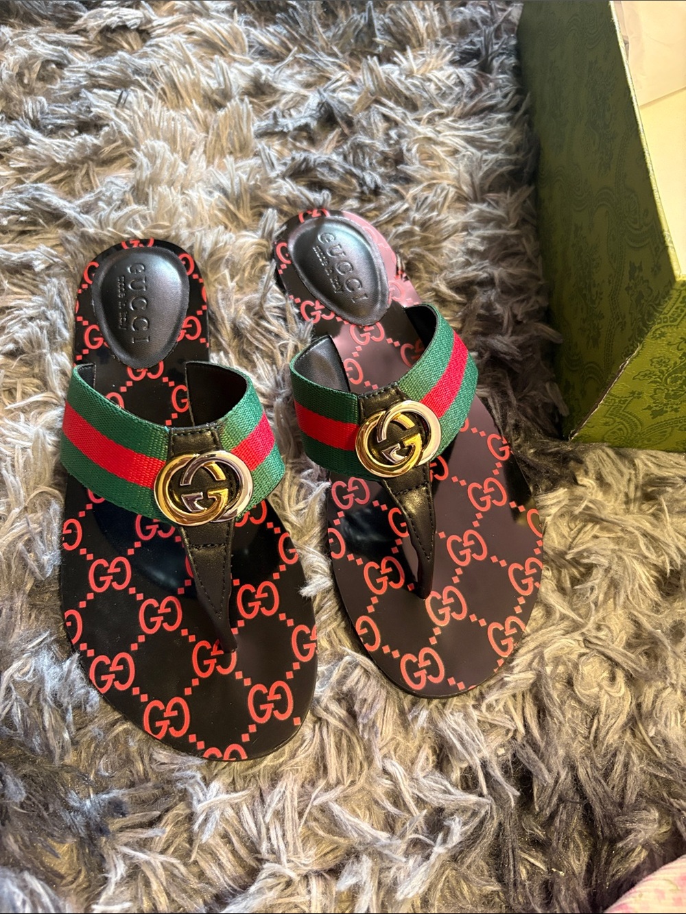 Gucci Black Red and Green GG Thong Sandals with Gold Logo